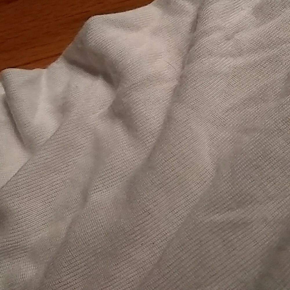 Shirt - Picture 3 of 4